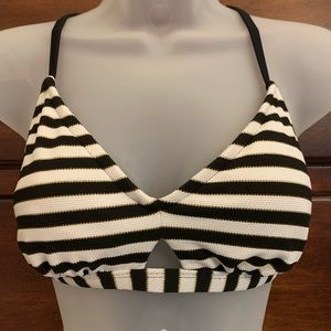 *SHADE & SHORE* Striped Strappy Bikini Top